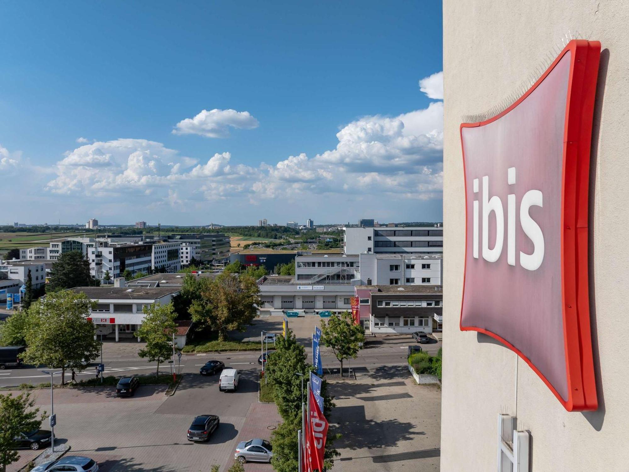 Ibis Stuttgart Airport Messe Hotell Leinfelden-Echterdingen Eksteriør bilde